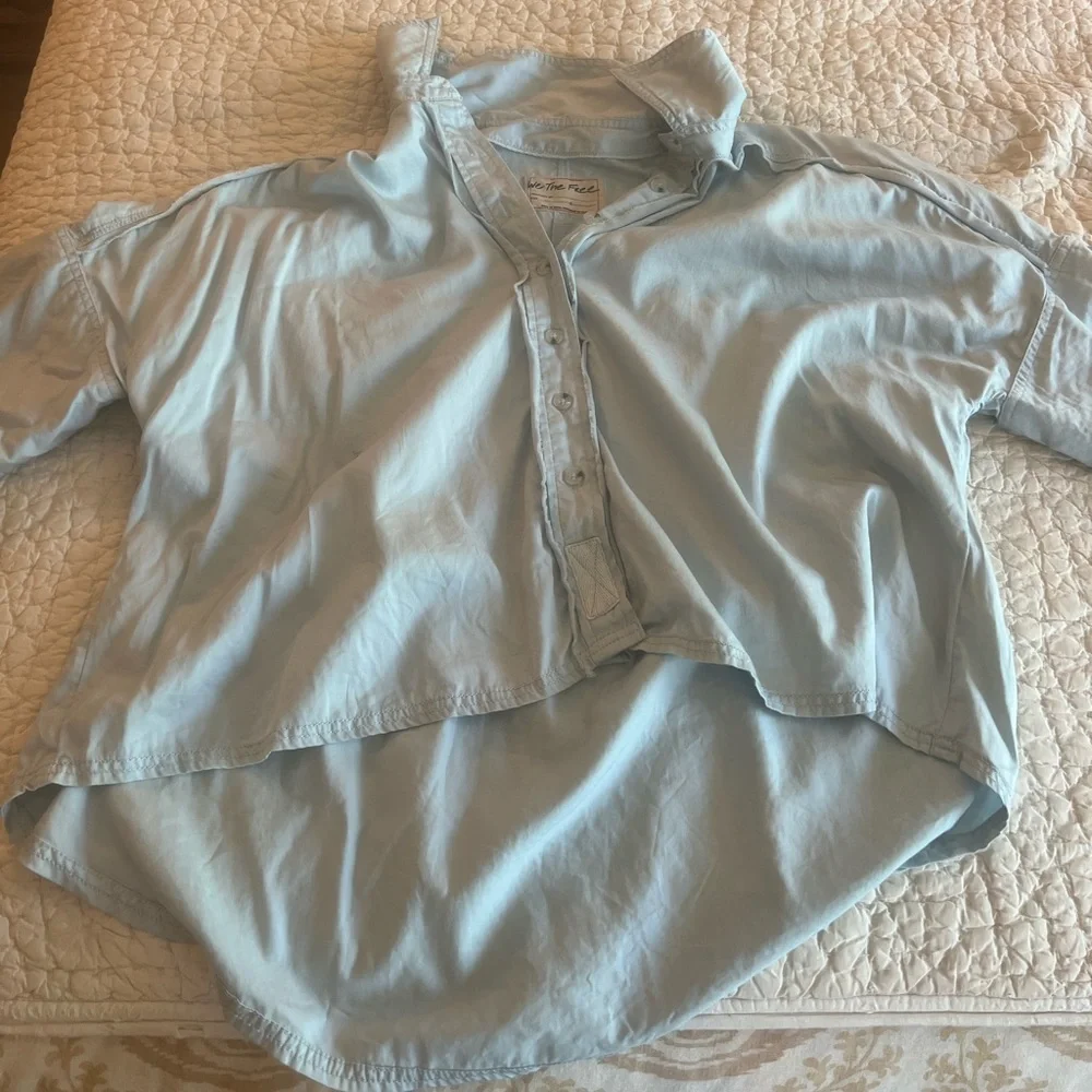 Free People Light Blue Button-Down Crop Shirt